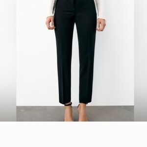 Zara Black Cropped Women's Pants